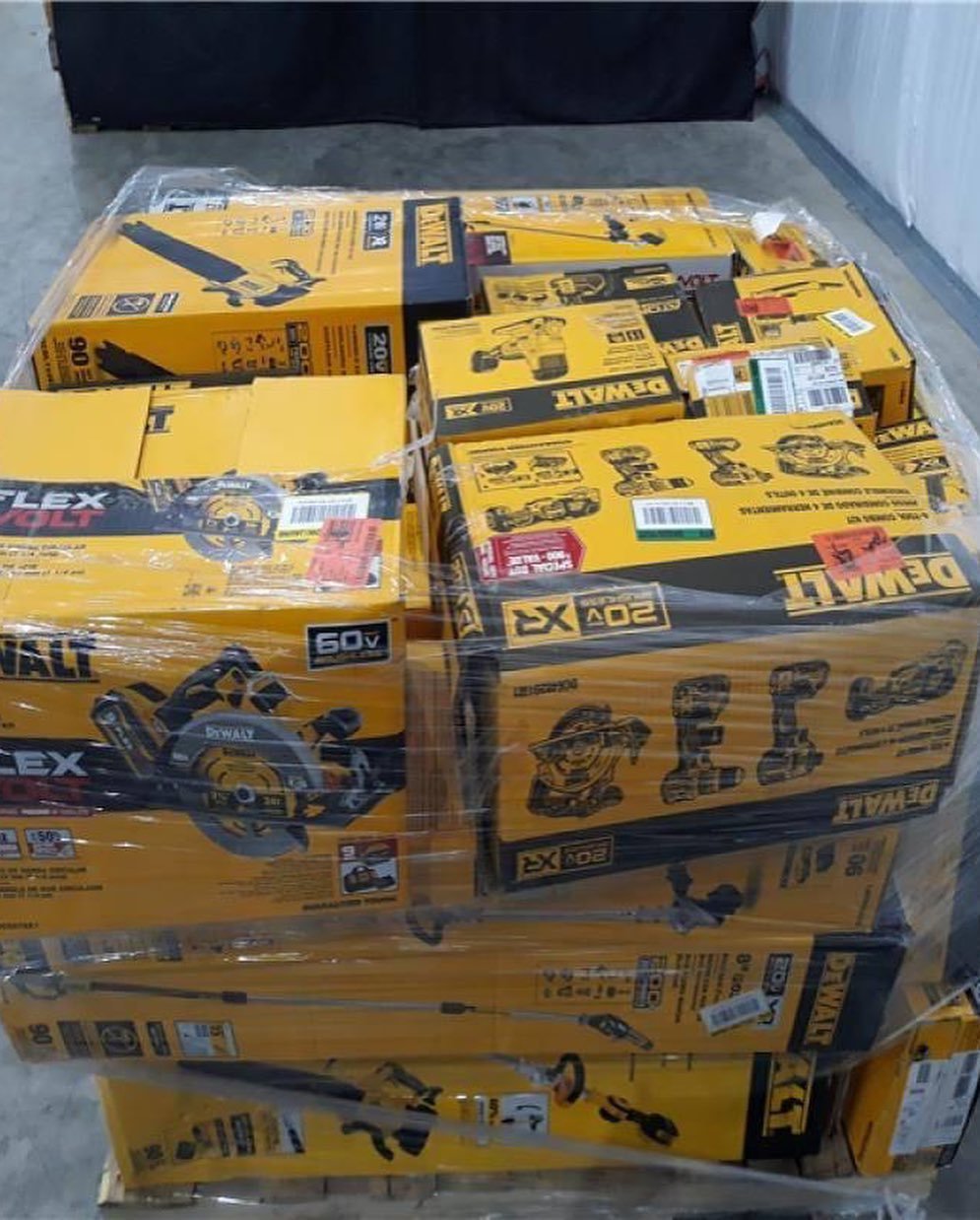 Dewalt Tool Pallet - Image 9