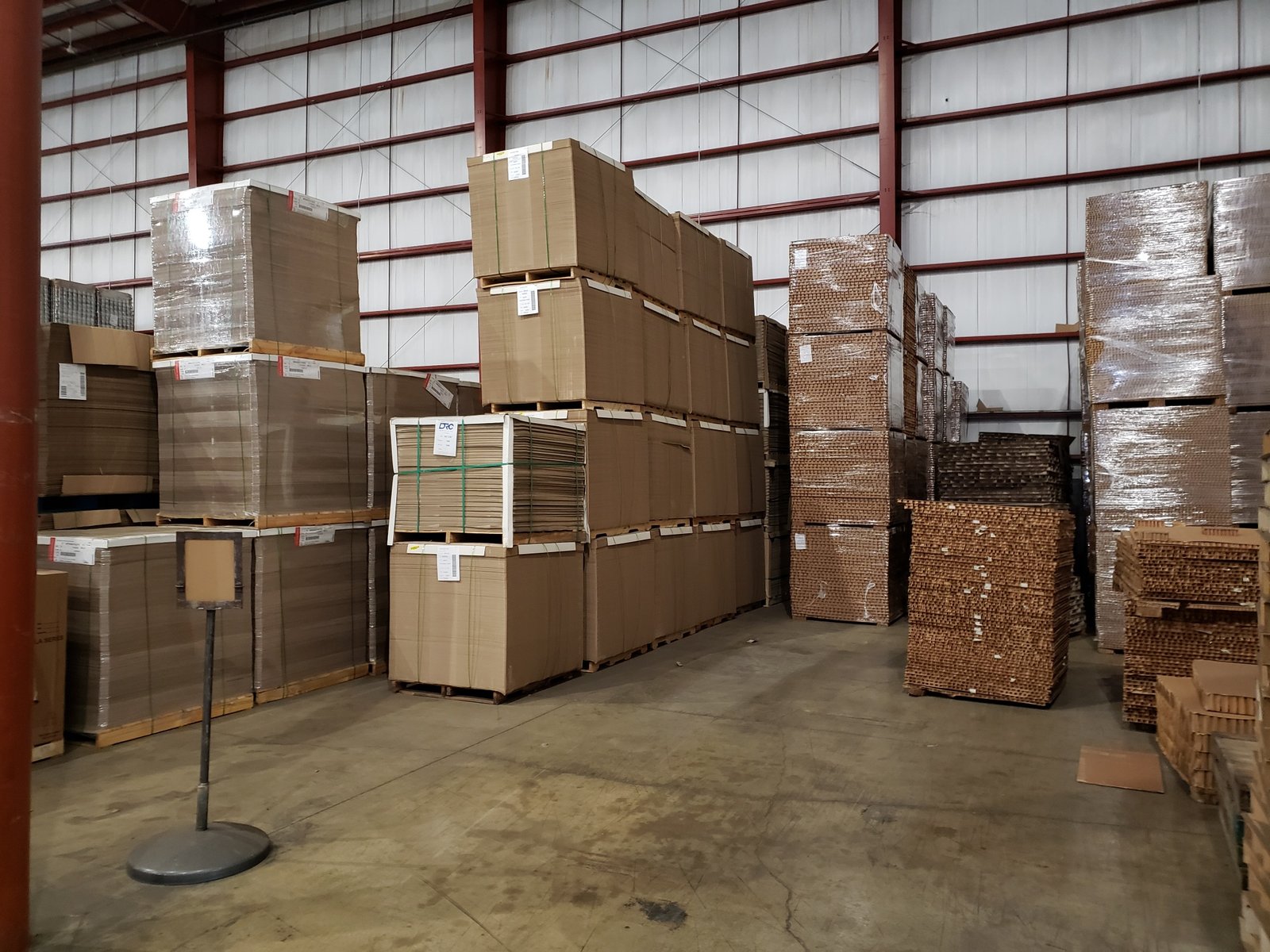 How Buying Liquidation Pallets Can Help You Build a Profitable Resale Business in 2026